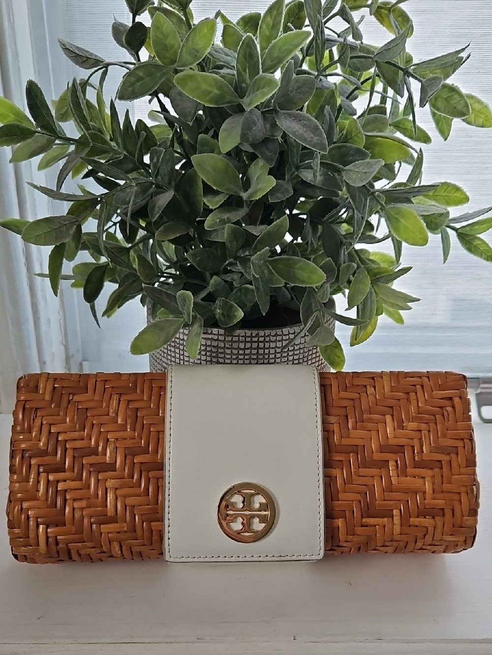 Tory Burch Tan Woven Straw Clutch with White Leather Tab and Gold Logo-